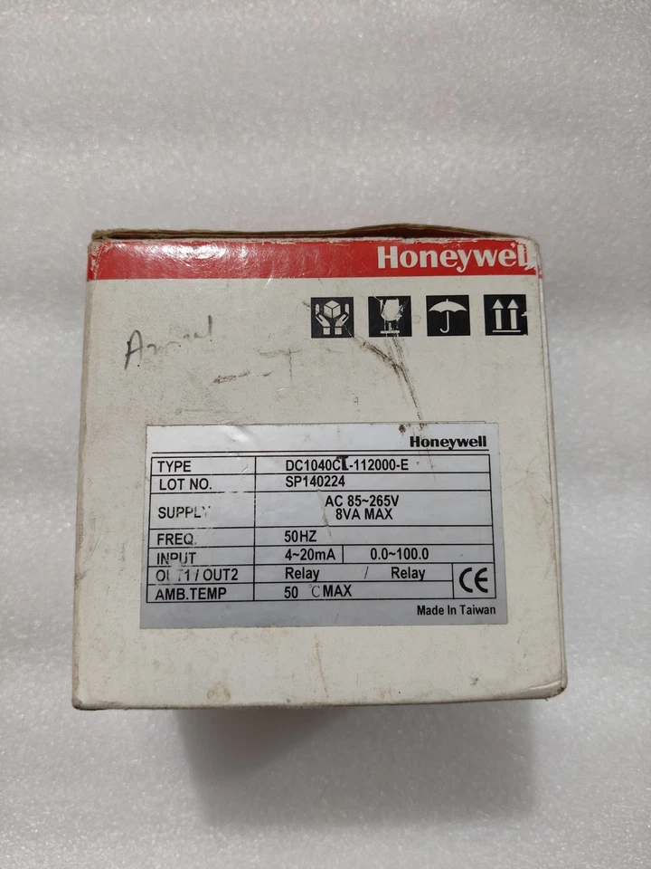 HONEYWELL DC1040CT-112000-E DC1040 CONTROLLER